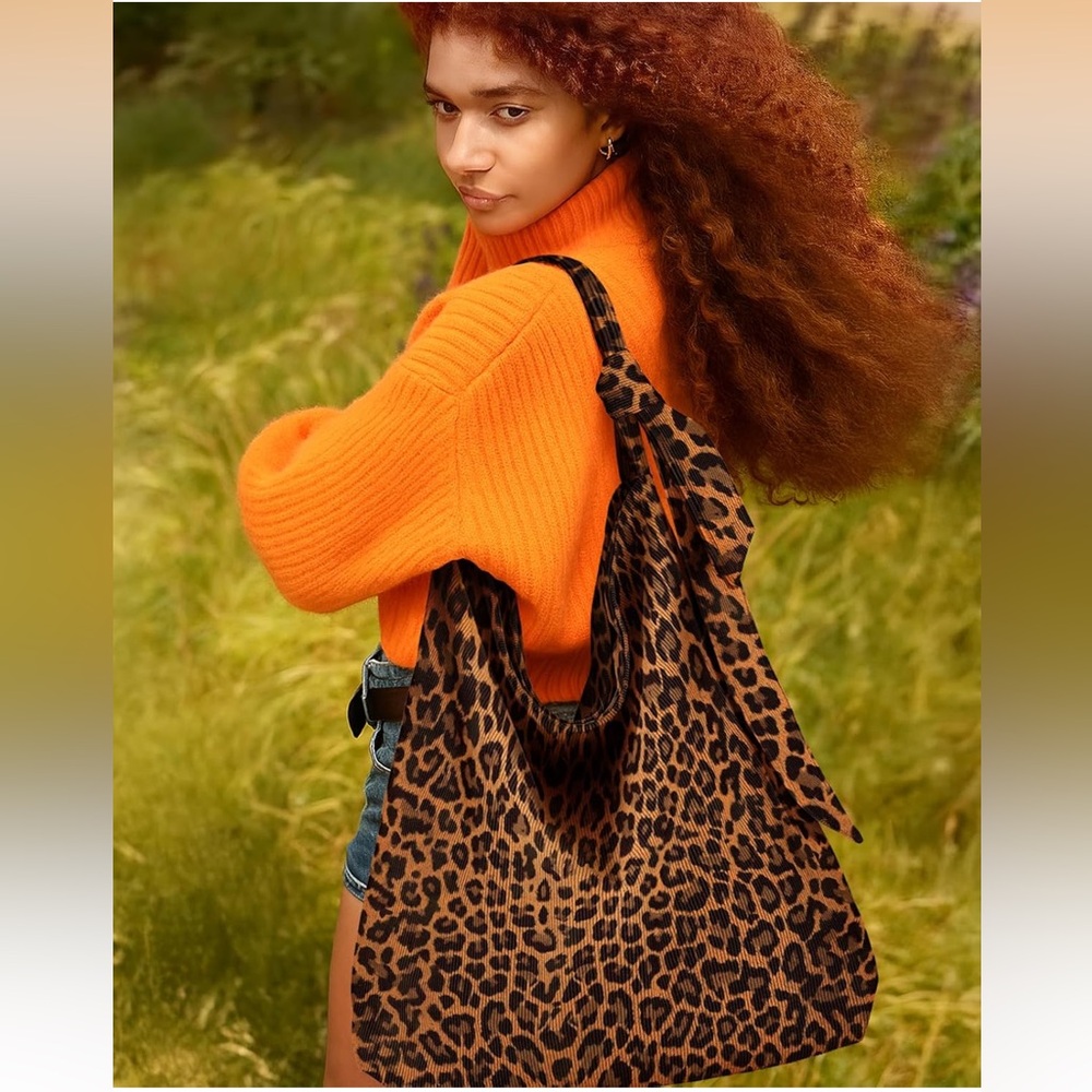 Amazon Leopard Print Tote Bag in Bro